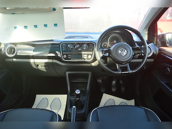 Used Volkswagen up! 2014 for sale - 77128637: Photo