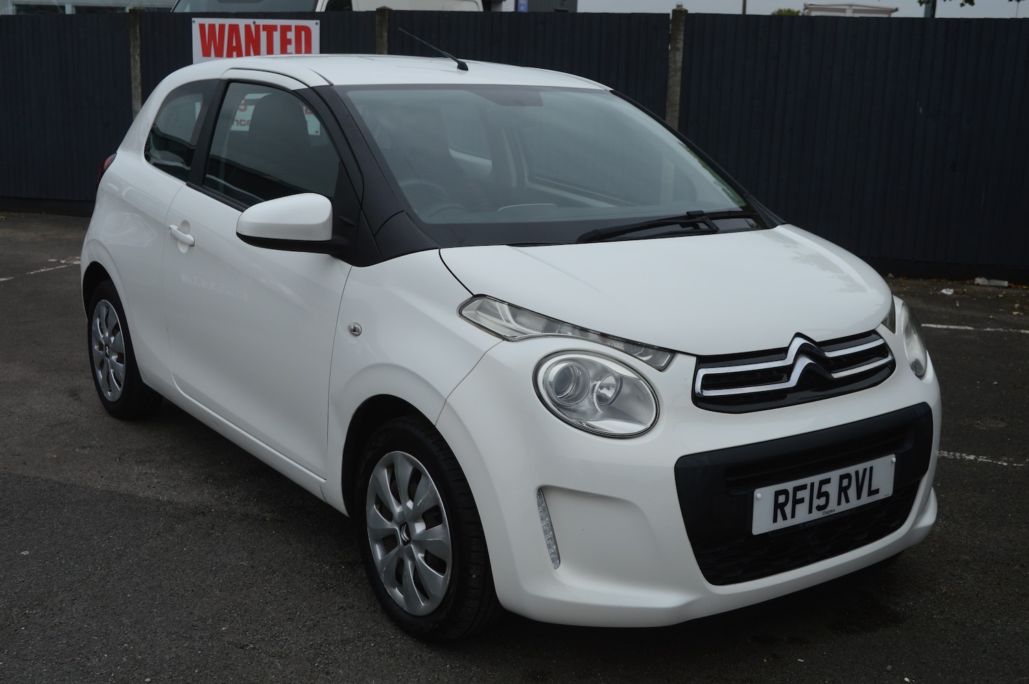 Used Citroen C1 2015 for sale - 76232306: Photo 1