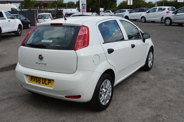 Used Fiat Punto 2016 for sale - 75421726: Photo 8