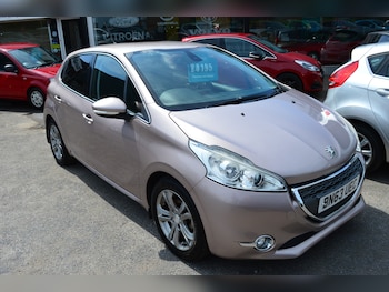 Used Peugeot 208 2013 for sale - 78502277: Photo