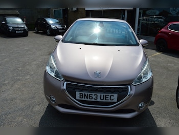 Used Peugeot 208 2013 for sale - 78502277: Photo