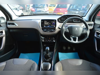 Used Peugeot 2008 2013 for sale - 79059927: Photo