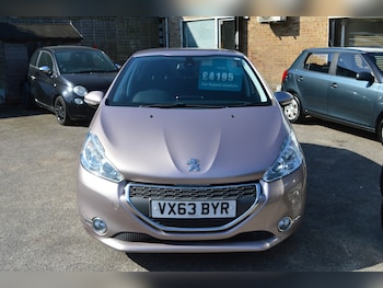 Used Peugeot 208 2013 for sale - 78628992: Photo