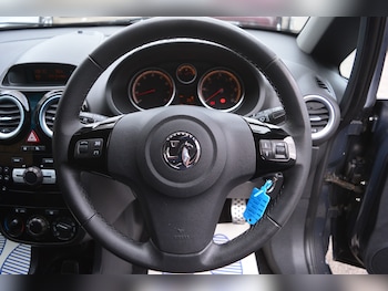 Used Vauxhall Corsa 2013 for sale - 79114742: Photo