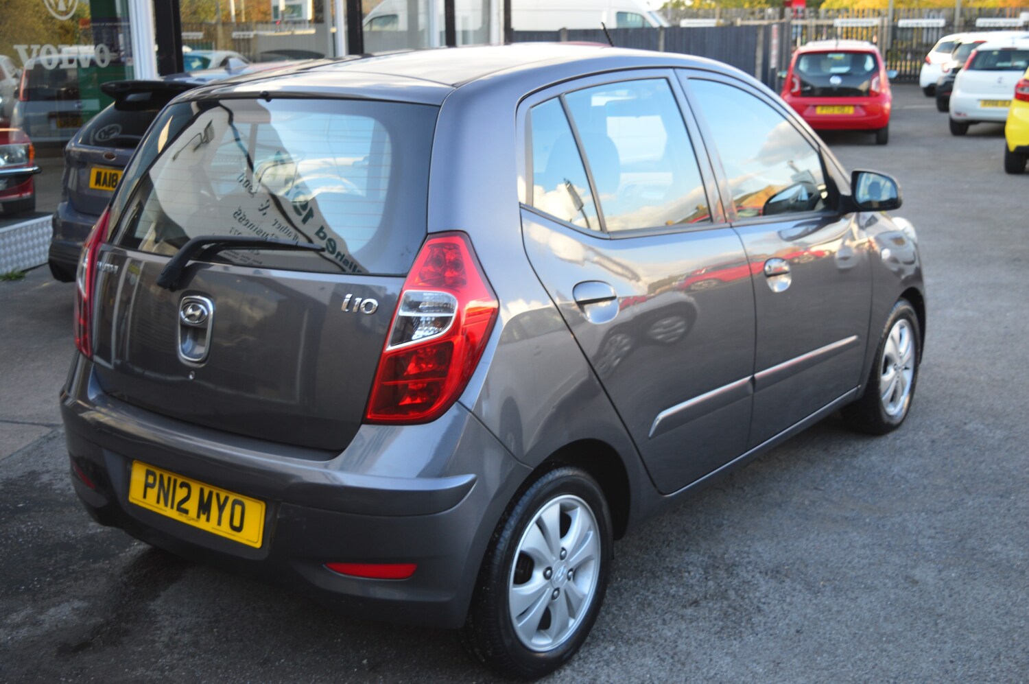 Used Hyundai i10 2012 for sale - 76093571: Photo 3