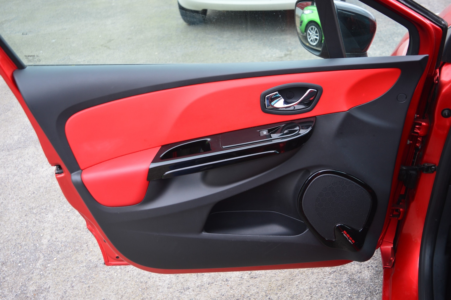 Used Renault Clio 2013 for sale - 77679769: Photo 12