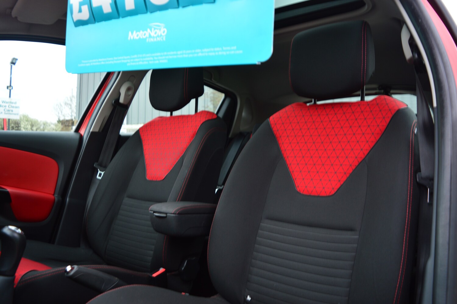 Used Renault Clio 2013 for sale - 77679769: Photo 8