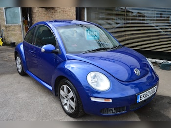 Used Volkswagen Beetle 2010 for sale - 78484765: Photo
