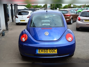 Used Volkswagen Beetle 2010 for sale - 78484765: Photo