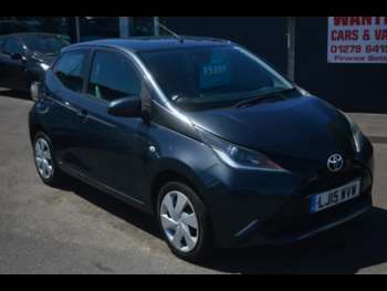 2015 (15) - VVT-I X-PLAY 5-Door