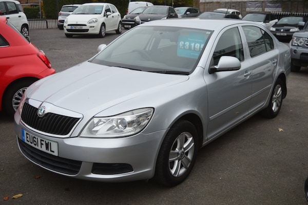Used Skoda Octavia 2011 for sale - 76299854: Photo 2
