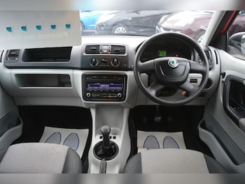 Used Skoda Fabia 2011 for sale - 78242249: Photo