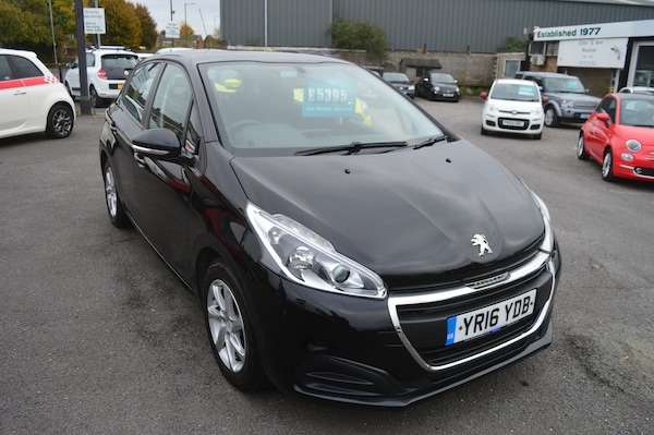 Used Peugeot 208 2016 for sale - 76292868: Photo 1