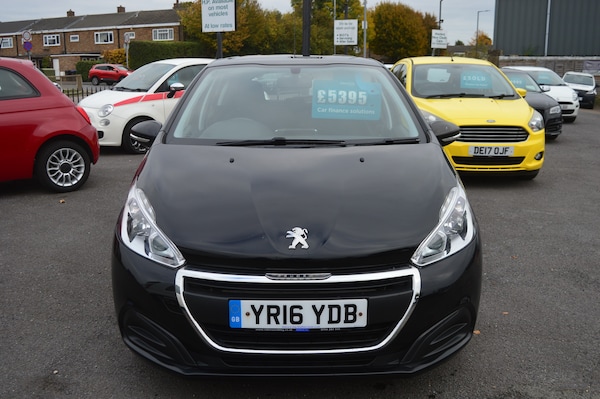 Used Peugeot 208 2016 for sale - 76292868: Photo 2
