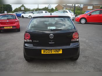 Used Volkswagen Polo 2009 for sale - 79724700: Photo