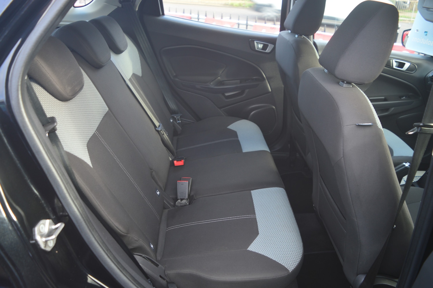 Used Ford Ecosport 2015 for sale - 77259047: Photo 13