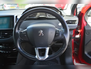 Used Peugeot 208 2016 for sale - 78789283: Photo
