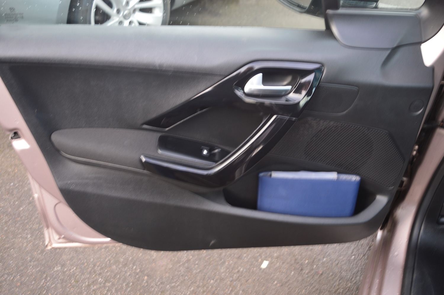 Used Peugeot 208 2013 for sale - 76847945: Photo 11