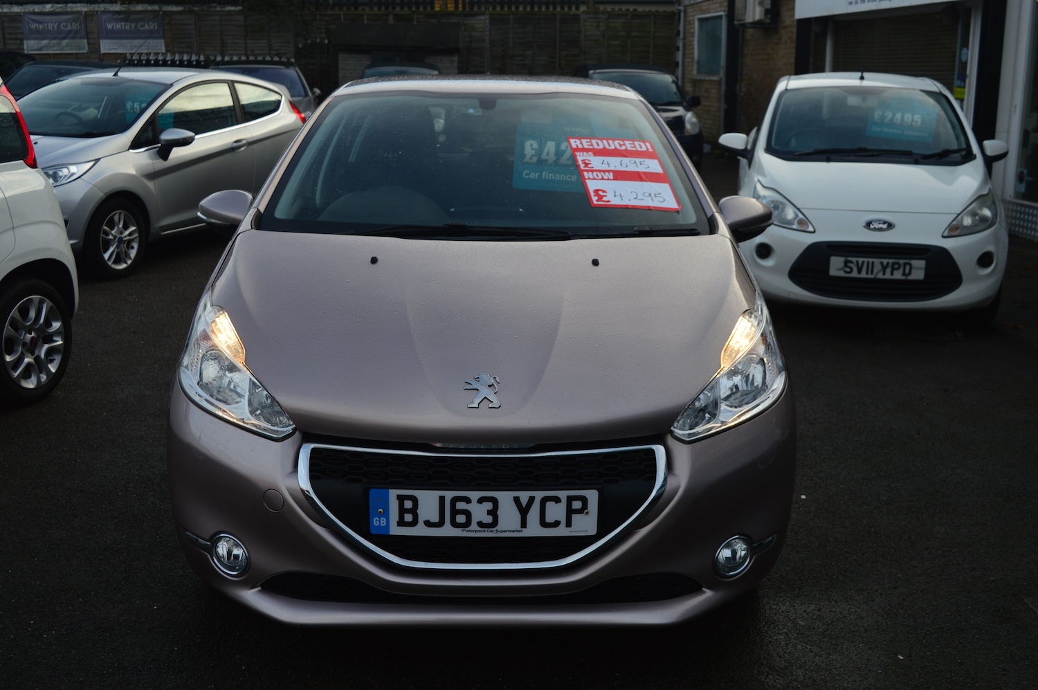 Used Peugeot 208 2013 for sale - 76847945: Photo 2