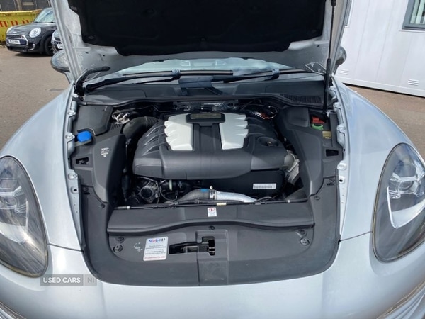 Used Porsche Cayenne 2011 for sale - 77306694: Photo 13