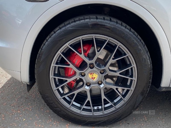 Used Porsche Cayenne 2011 for sale - 77306694: Photo 14