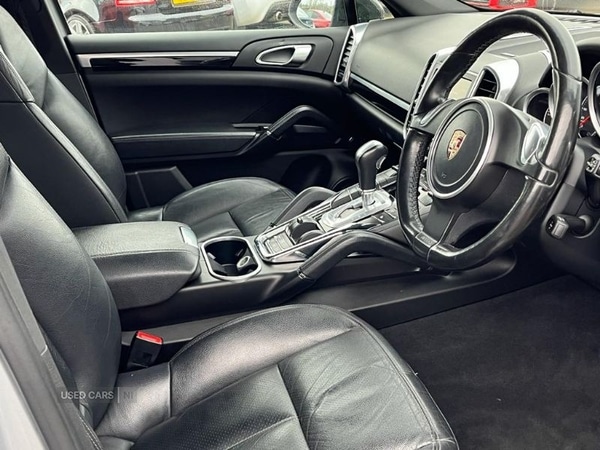 Used Porsche Cayenne 2011 for sale - 77306694: Photo 17