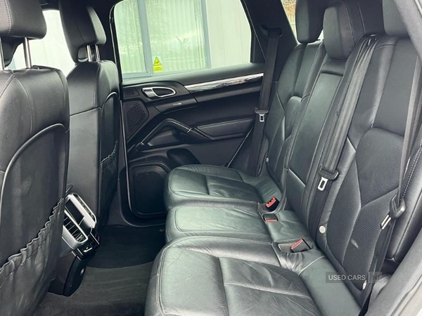 Used Porsche Cayenne 2011 for sale - 77306694: Photo 18