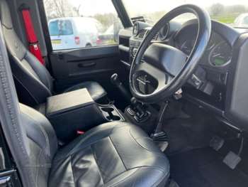 Used Land Rover Defender 2015 for sale - 71717085: Photo