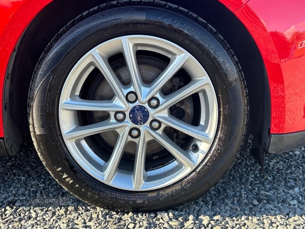 Used Ford Focus 2015 for sale - 76378338: Photo 8