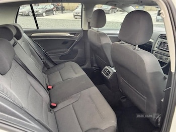 Used Volkswagen Golf 2013 for sale - 76399953: Photo