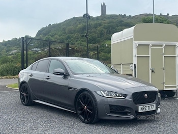 Used Jaguar XE 2018 for sale - 78810565: Photo