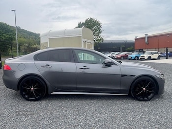 Used Jaguar XE 2018 for sale - 78810565: Photo