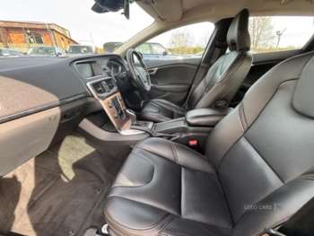 Used Volvo V40 2018 for sale - 74312293: Photo