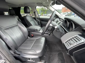 Used Land Rover Discovery 2018 for sale - 78935935: Photo