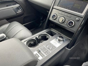 Used Land Rover Discovery 2018 for sale - 78935935: Photo