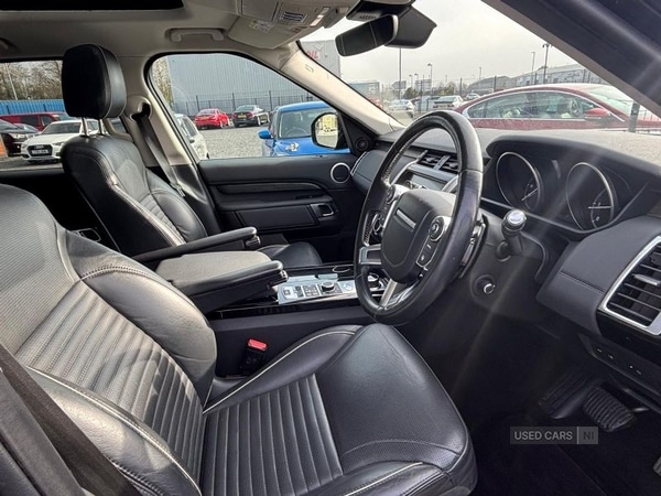 Used Land Rover Discovery 2017 for sale - 78101874: Photo 2