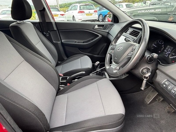 Used Hyundai i20 2017 for sale - 75494453: Photo 2