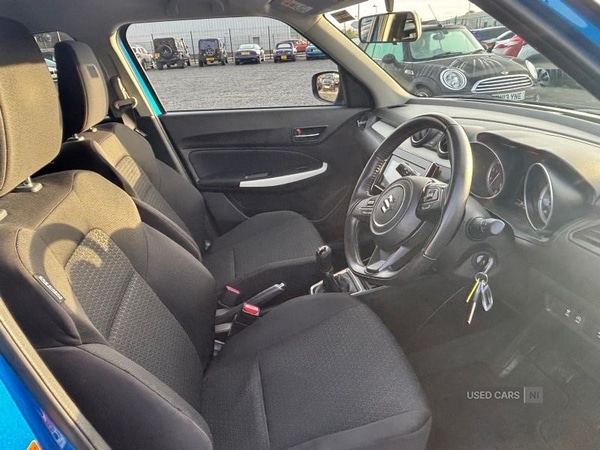 Used Suzuki Swift 2021 for sale - 76936962: Photo 2