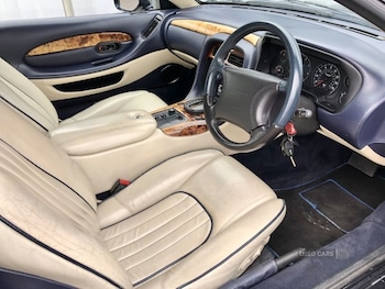 Used Aston Martin DB7 1998 for sale - 79087976: Photo