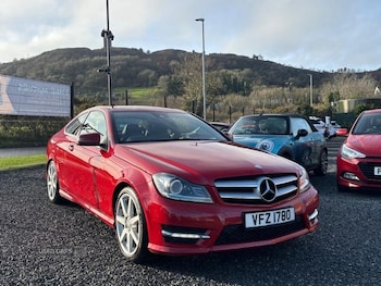 Used Mercedes-Benz C Class 2014 for sale - 76825371: Photo