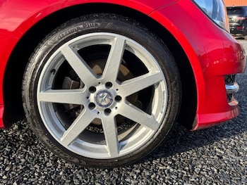 Used Mercedes-Benz C Class 2014 for sale - 76825371: Photo
