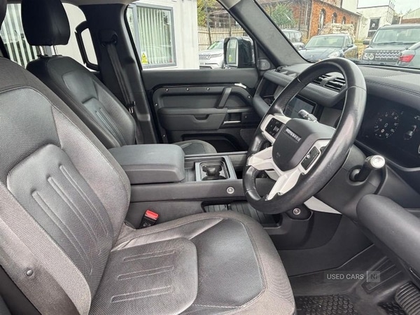 Used Land Rover Defender 2020 for sale - 77321242: Photo 2