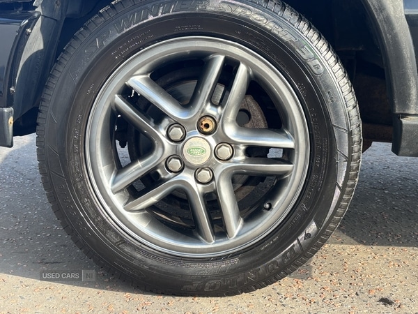 Used Land Rover Discovery 2004 for sale - 76702914: Photo 4