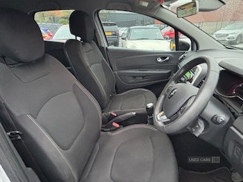 Used Renault Captur 2019 for sale - 76284651: Photo