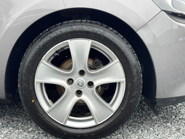 Used Renault Clio 2015 for sale - 76359326: Photo 5