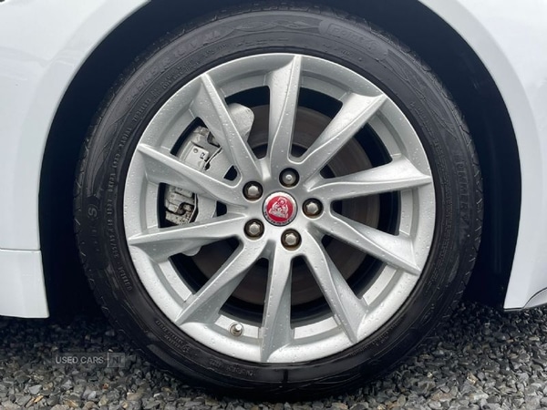 Used Jaguar F-Type 2015 for sale - 77575705: Photo 17