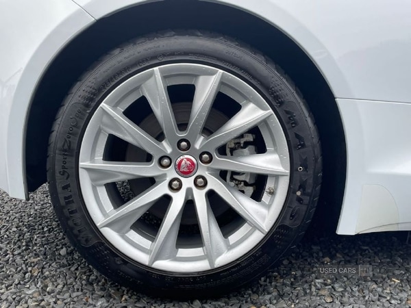 Used Jaguar F-Type 2015 for sale - 77575705: Photo 24