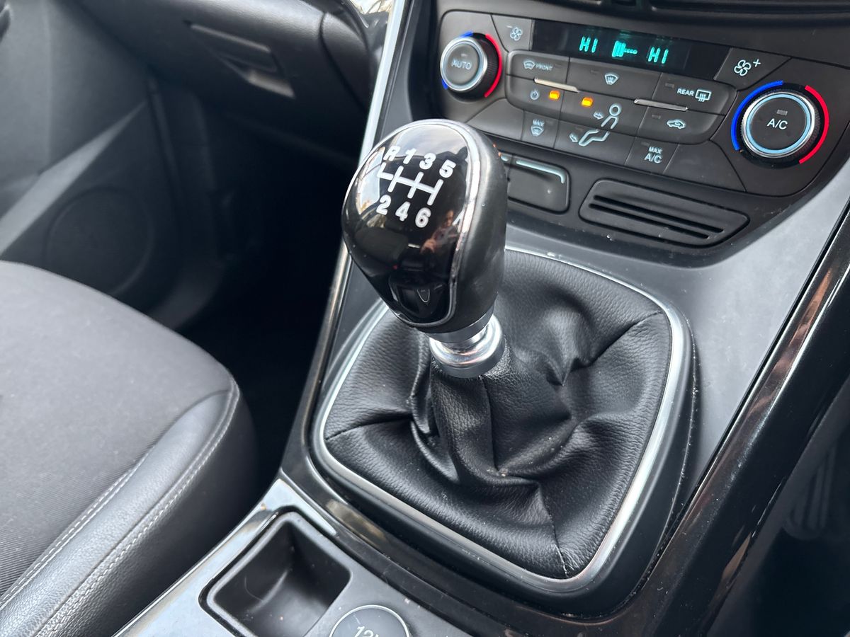 Used Ford Kuga 2018 for sale - 77145858: Photo 19