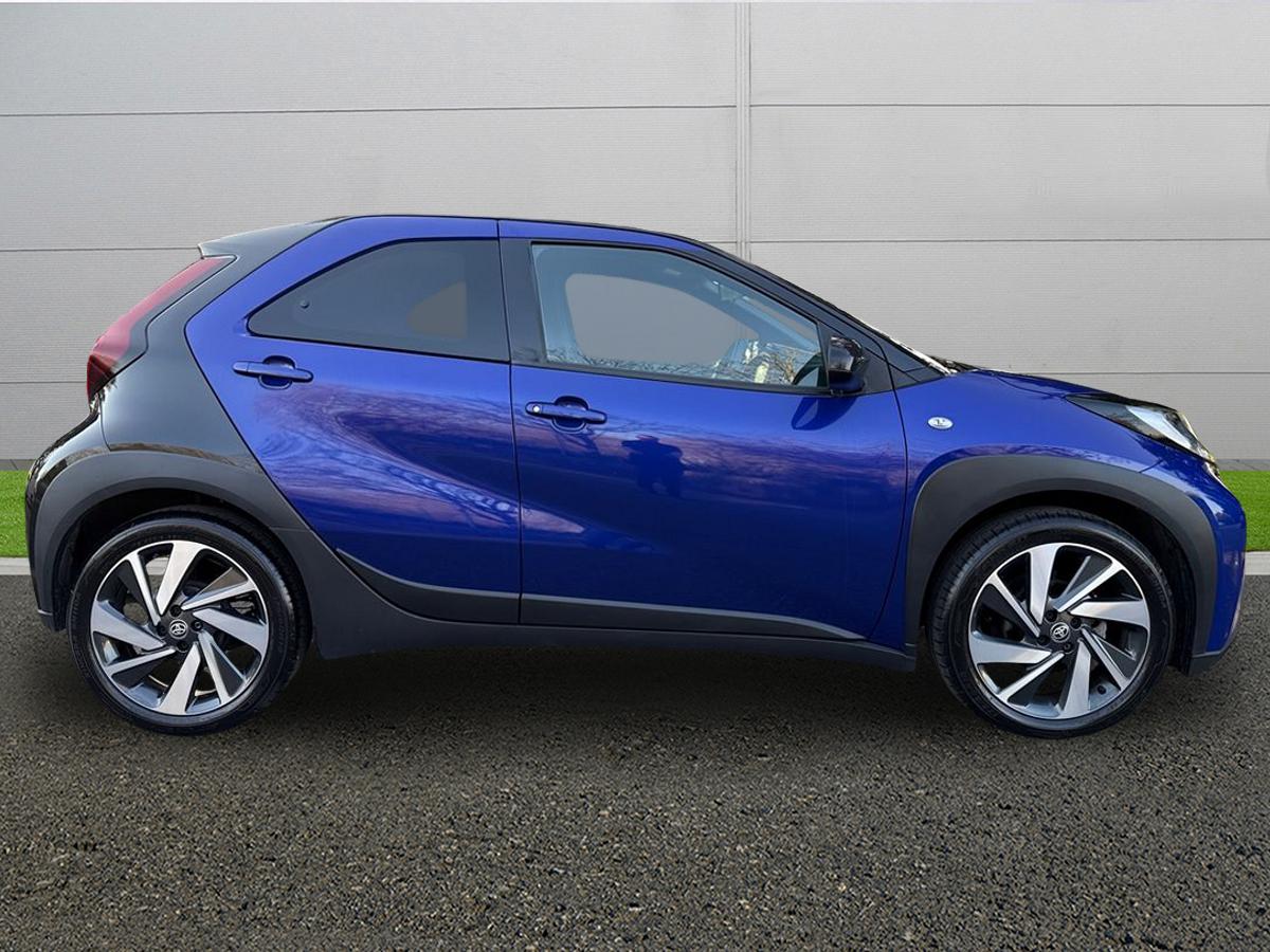 Used Toyota Aygo X 2023 for sale - 77965086: Photo 8