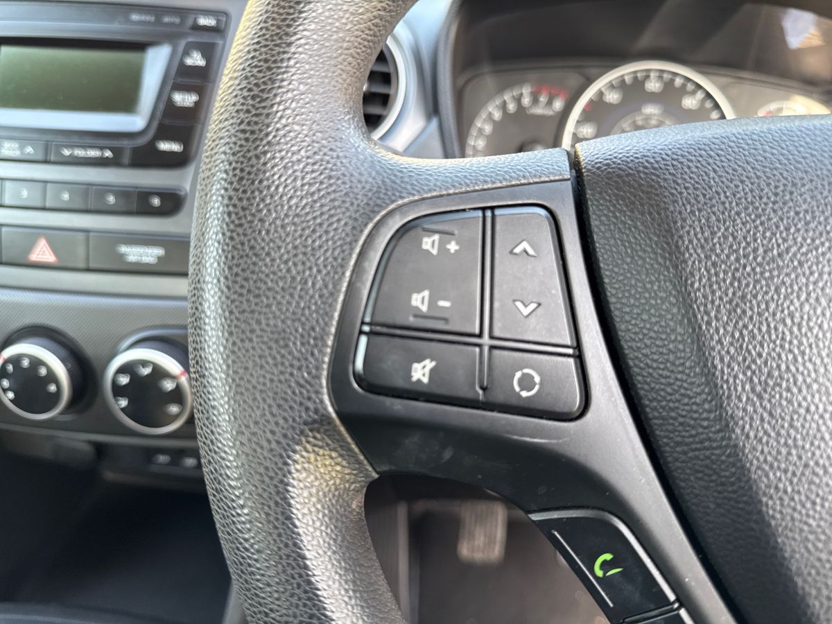 Used Hyundai i10 2017 for sale - 77685774: Photo 16